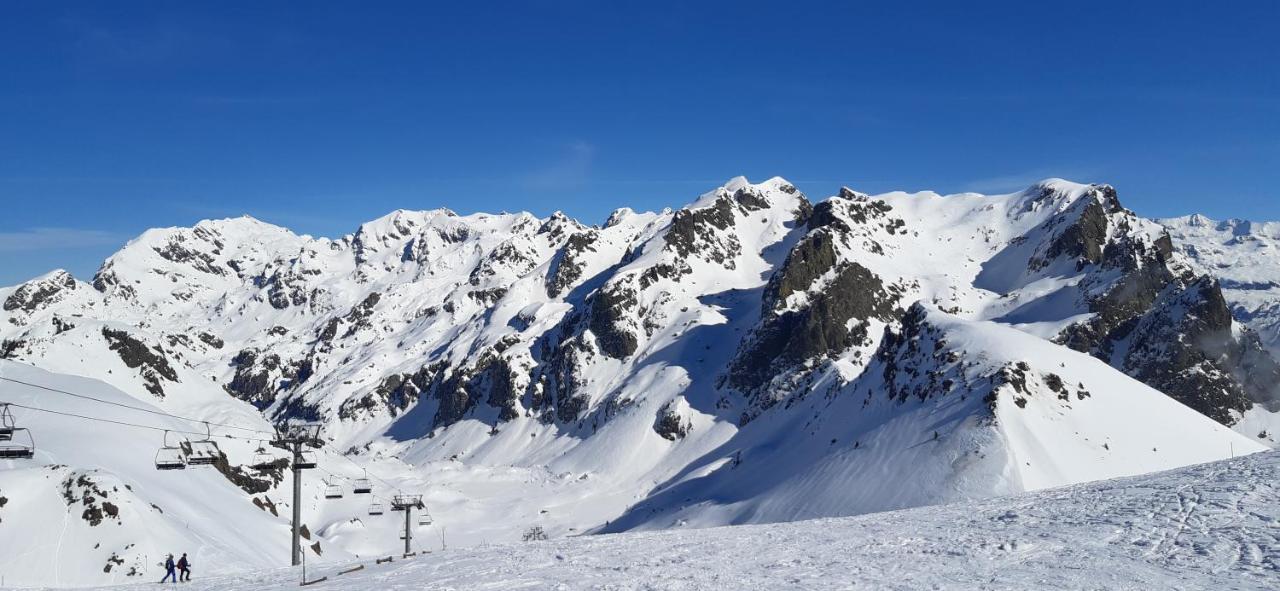Studio Aux Pieds Des Pistes Roche Beranger Шамрусс Экстерьер фото